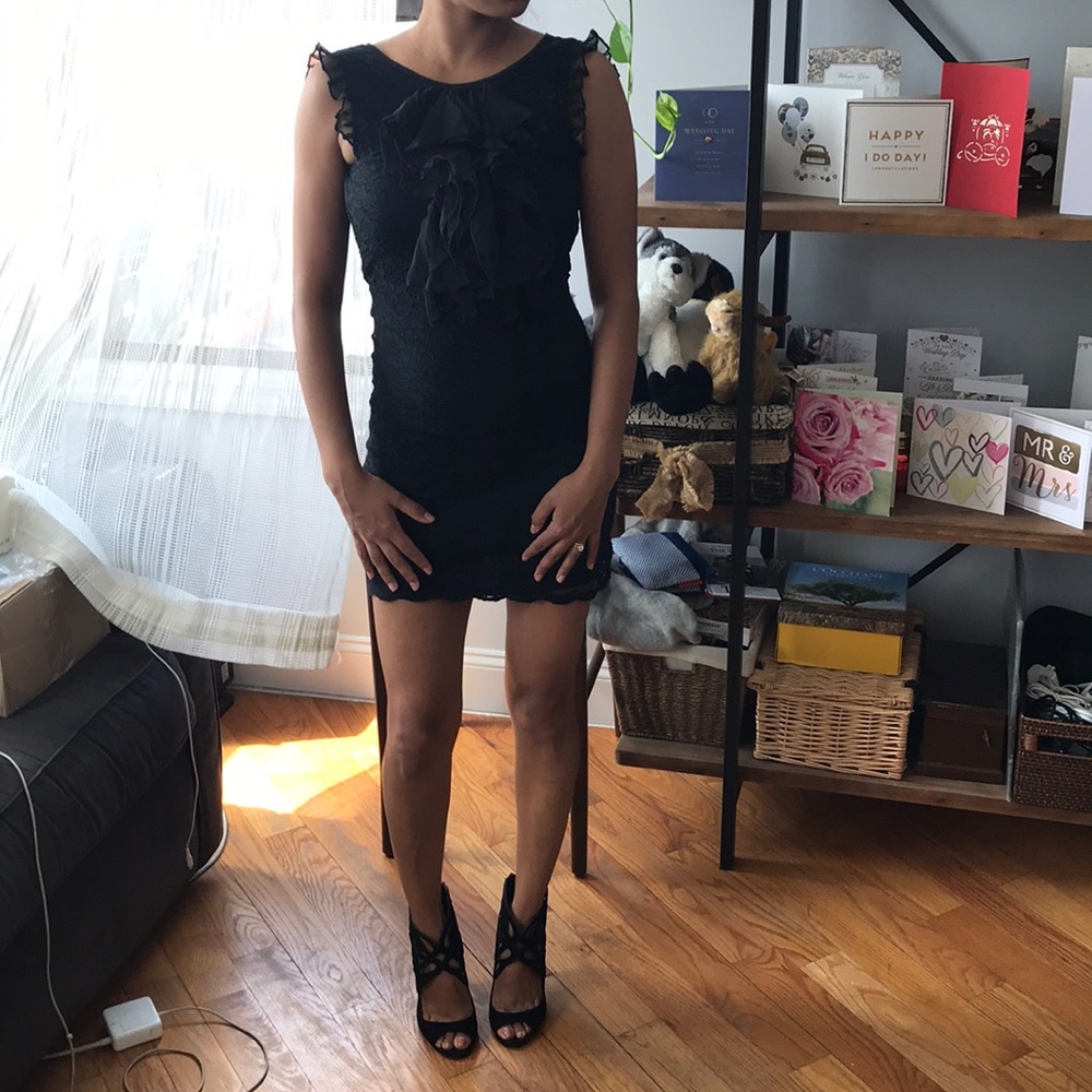 Black bow puffy mini dress
